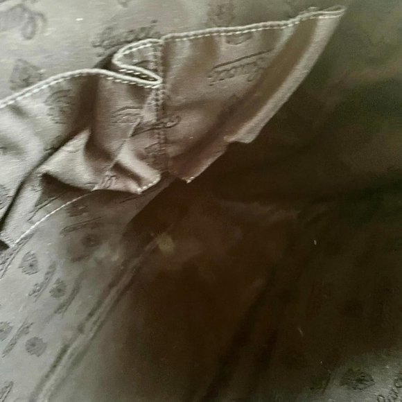 Gucci Unisex Black Matte Monogram Flap Messenger Bag - Picture 8 of 14